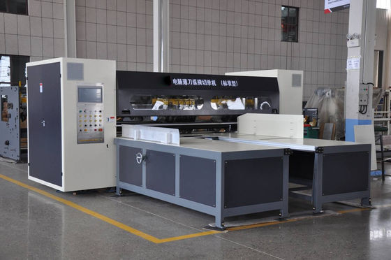 15kw PLC 제어 종이 꿀집 기계 보드 절단 및 크로스 절단 기계